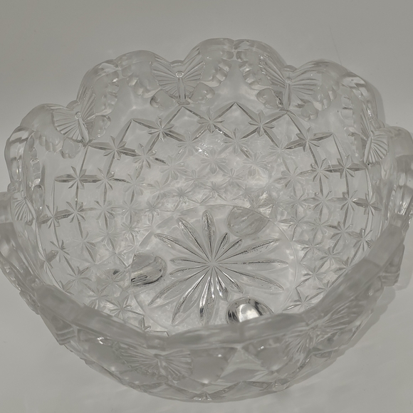 Vintage HOFBAUER 1985 German Leaded Crystal Footed Butterfly Bowl  8 - Picture 2 of 9